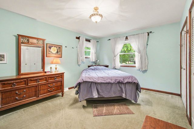 212 Weblos Trail, Valparaiso, IN 46385