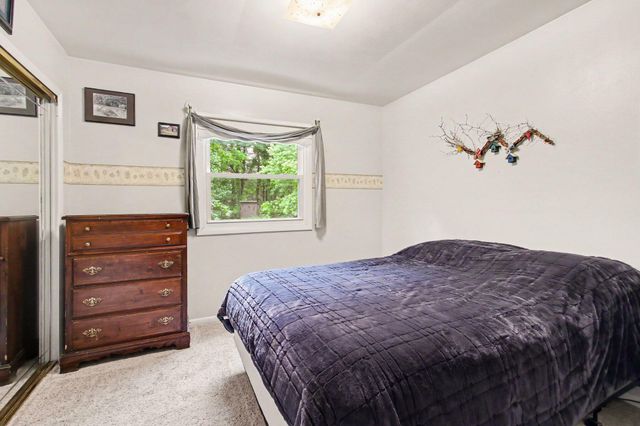 212 Weblos Trail, Valparaiso, IN 46385
