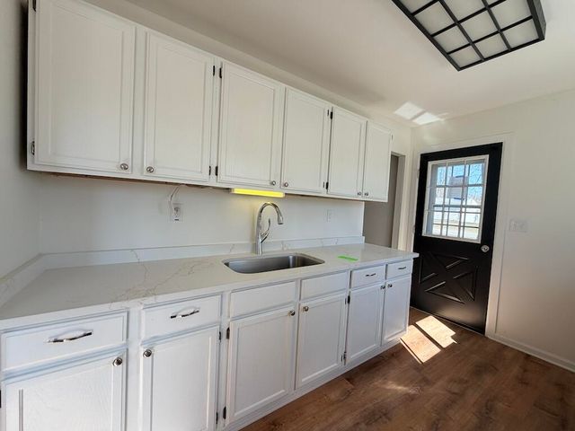 3036 Coral Drive, Hobart, IN 46342