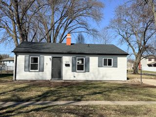 3036 Coral Drive, Hobart, IN 46342