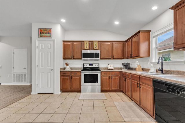 6105 Constellation CIR, Del Valle, TX 78617