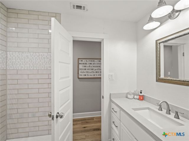 3177 Wooded Acres Road, Belton, TX 76513