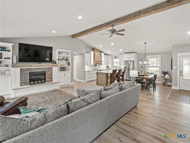 3177 Wooded Acres Road, Belton, TX 76513