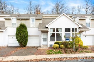 18 parkside Drive, Jamesburg, NJ 08831