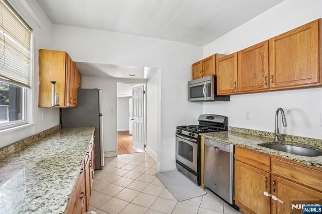 147 Phelps Avenue, Englewood, NJ 07631