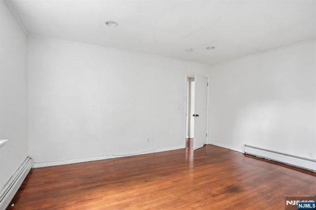 147 Phelps Avenue, Englewood, NJ 07631