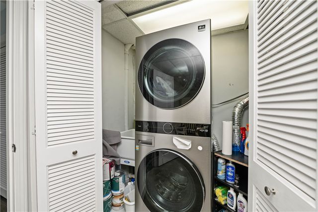 777 Edgewood Avenue, Brighton, NY 14618