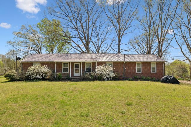 3467 Shouse Rd, Santa Fe, TN 38482