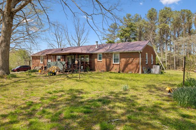 3467 Shouse Rd, Santa Fe, TN 38482