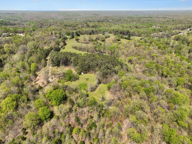 3467 Shouse Rd, Santa Fe, TN 38482