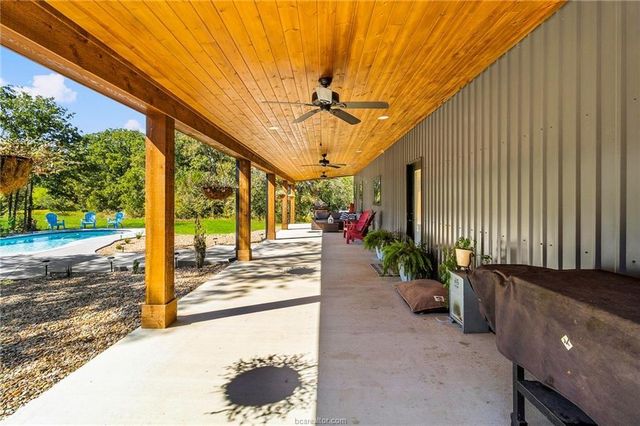 7196 S County Road 458, Normangee, TX 77871