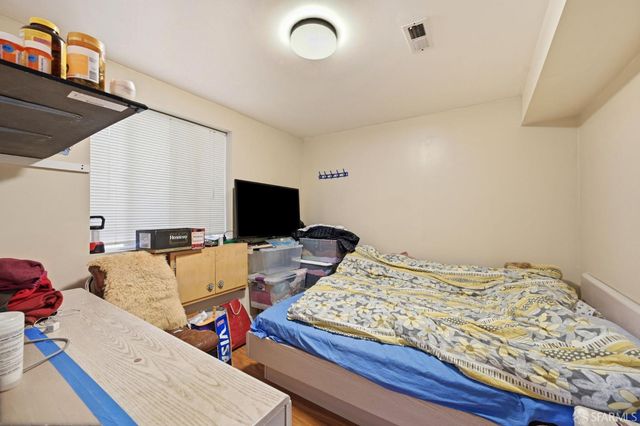 1135 Naples Street, San Francisco, CA 94112