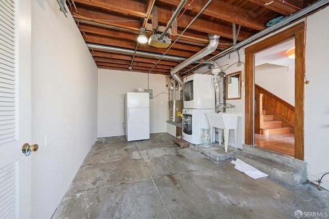 1135 Naples Street, San Francisco, CA 94112