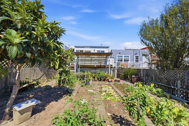 1135 Naples Street, San Francisco, CA 94112