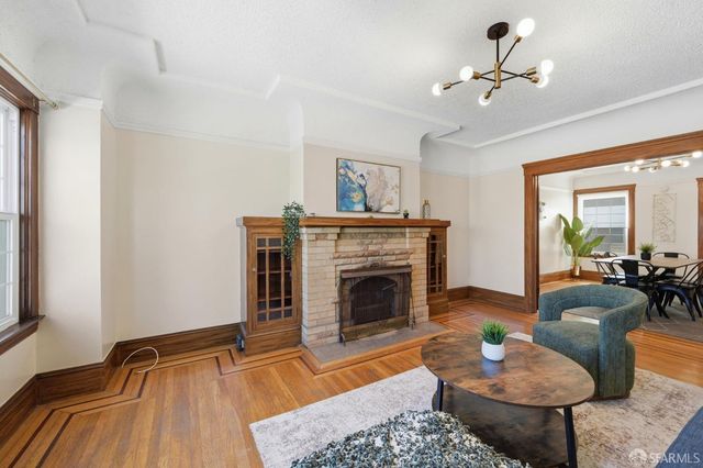 1135 Naples Street, San Francisco, CA 94112