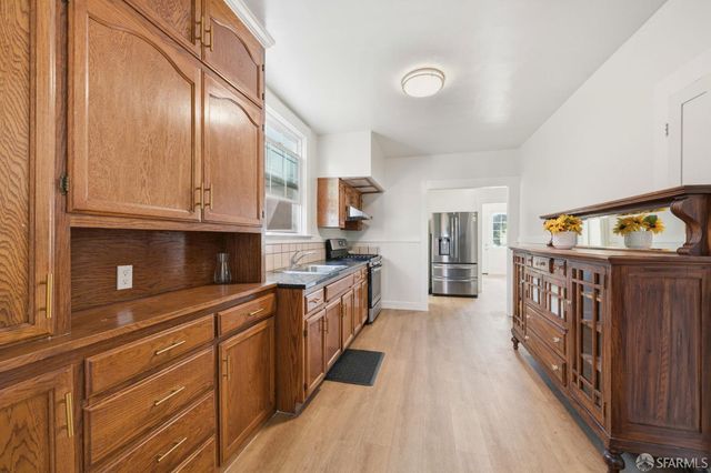 1135 Naples Street, San Francisco, CA 94112