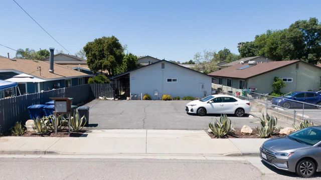 1122 24 Oro St, El Cajon, CA 92021