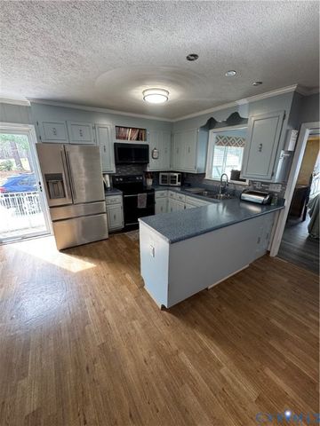 13300 Bradley Bridge Rd, Chester, VA 23831