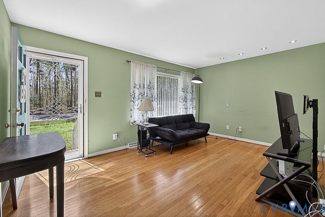 13300 Bradley Bridge Rd, Chester, VA 23831