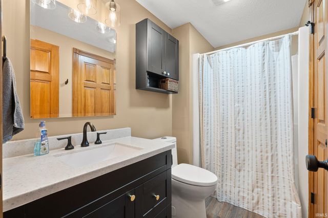 6810 Hawksnest Trail, Fort Wayne, IN 46835