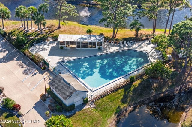 4920 Lake Waterford Way 209-2, Melbourne, FL 32901