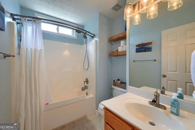 18 Mountain Court, Dallas, GA 30132