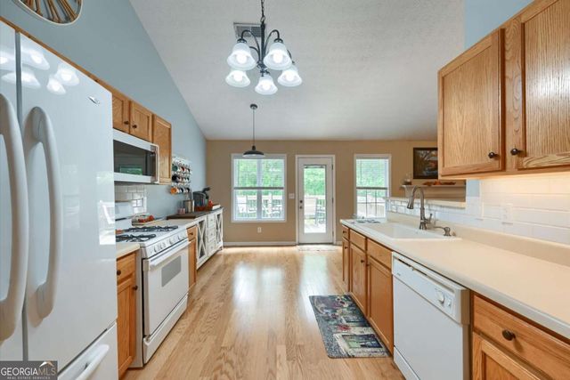 18 Mountain Court, Dallas, GA 30132