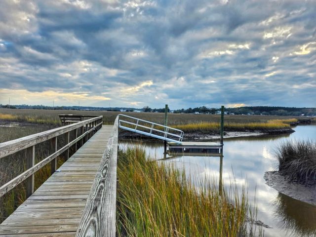 1005 Saltwater Circle, Johns Island, SC 29455