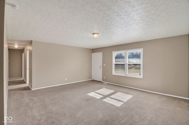 4443 N Kenyon Drive, Indianapolis, IN 46226