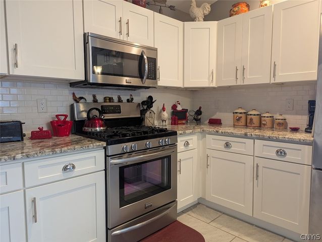 106 27th Avenue, Vienna, NY 13157