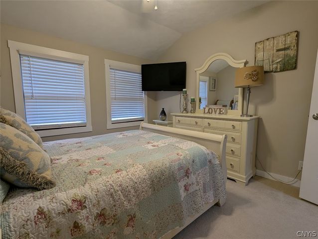 106 27th Avenue, Vienna, NY 13157