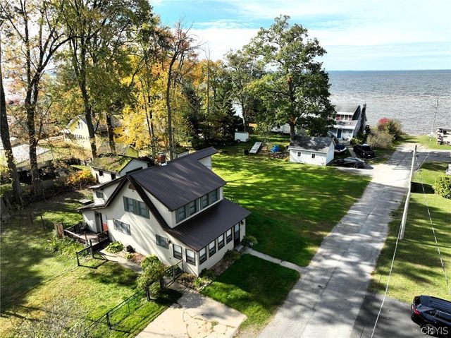 106 27th Avenue, Vienna, NY 13157