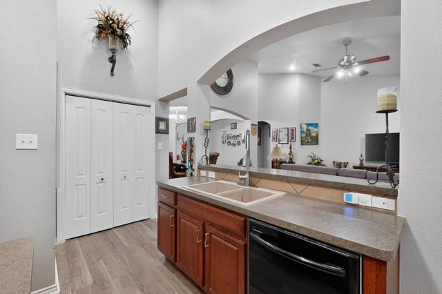 3020 Glenoaks Drive, Royse City, TX 75189