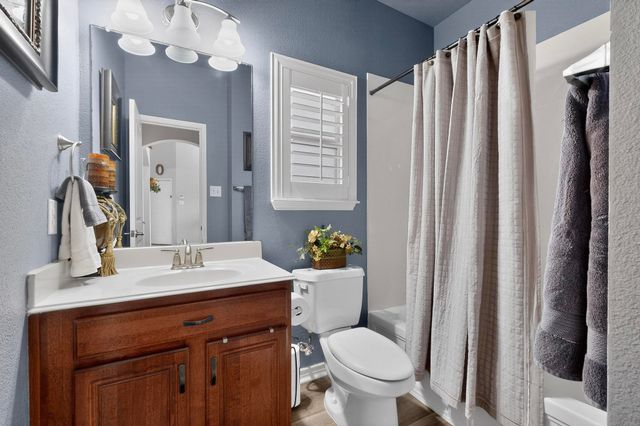 3020 Glenoaks Drive, Royse City, TX 75189