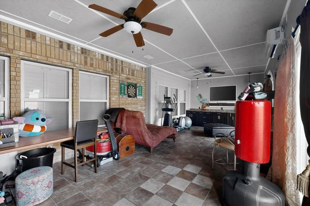 3020 Glenoaks Drive, Royse City, TX 75189