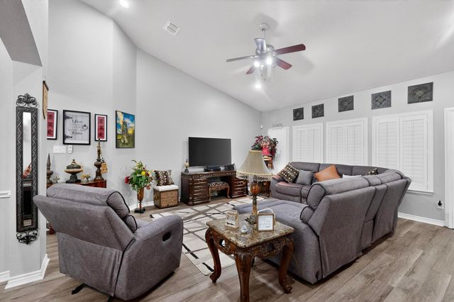 3020 Glenoaks Drive, Royse City, TX 75189