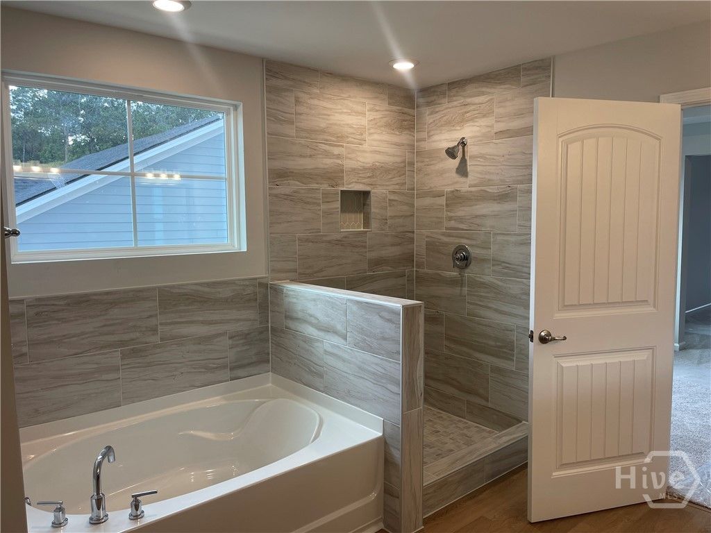 Image 13 of property listing at 174 Champlain Drive, Pooler, GA 31322