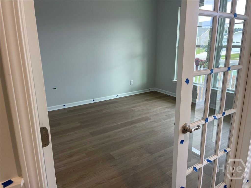 Image 2 of property listing at 174 Champlain Drive, Pooler, GA 31322