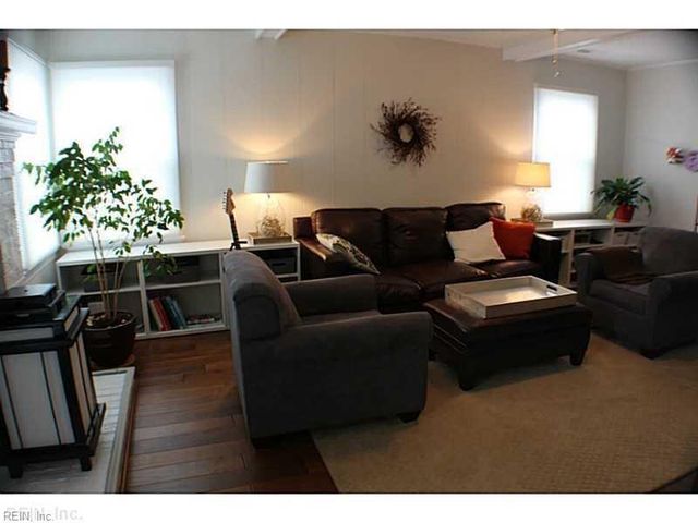 1605 Margin CT, Virginia Beach, VA 23456
