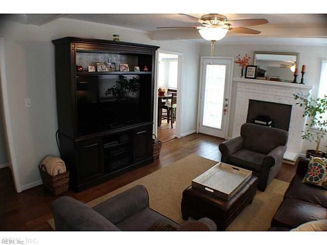 1605 Margin CT, Virginia Beach, VA 23456