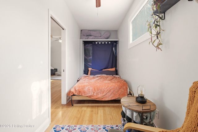 1030 E Oak St, Louisville, KY 40204