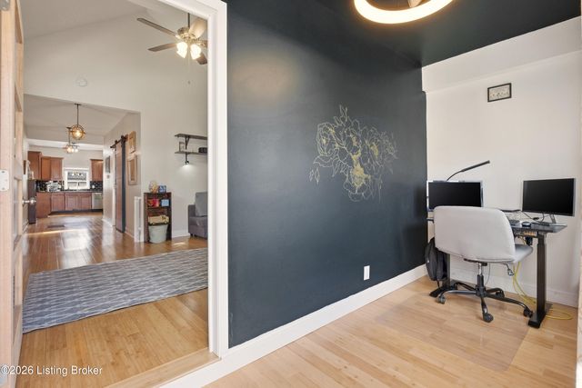 1030 E Oak St, Louisville, KY 40204