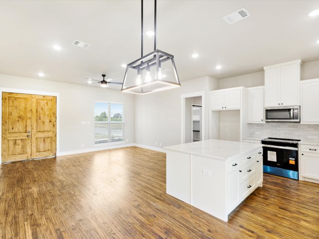 1116 Davis Ranch Road, Corsicana, TX 75110