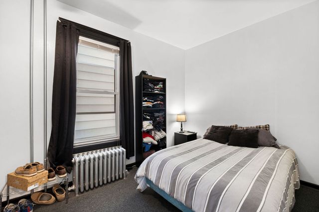 3036 N Kedzie Avenue, Chicago, IL 60618