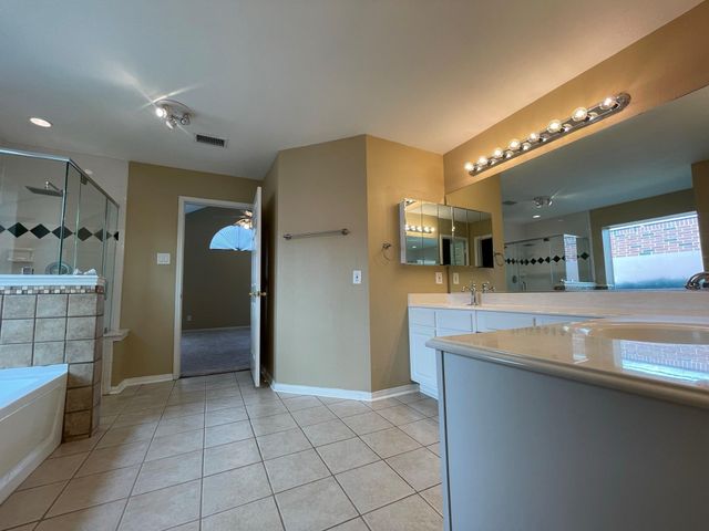 739 Annies Way, Sugar Land, TX 77479