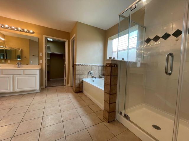 739 Annies Way, Sugar Land, TX 77479