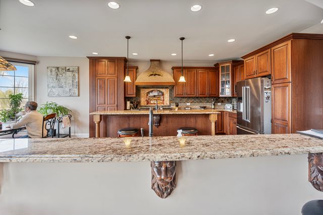 4220 Northgate Drive, Spring Grove, IL 60081