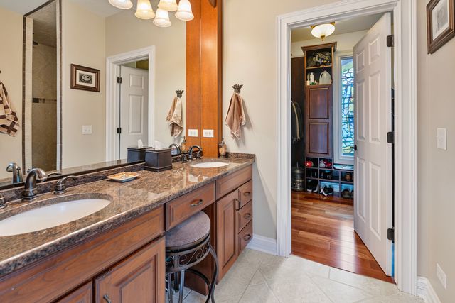 4220 Northgate Drive, Spring Grove, IL 60081