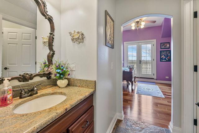 4220 Northgate Drive, Spring Grove, IL 60081