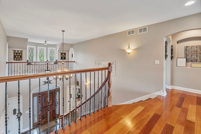 4220 Northgate Drive, Spring Grove, IL 60081